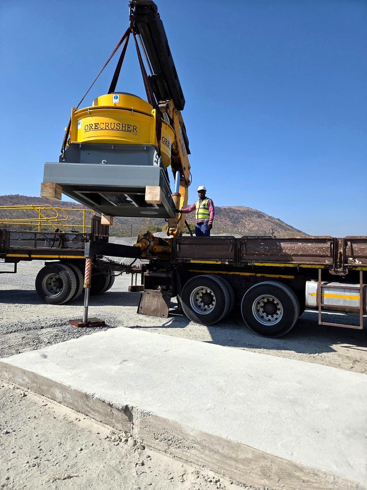 OM50 VSI crusher installation